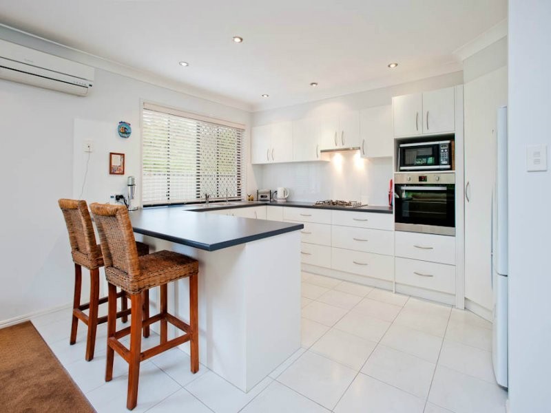 35 Georgia Street, Coombabah QLD 4216