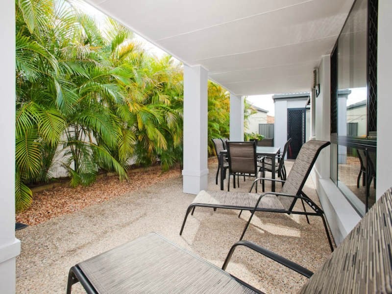 35 Georgia Street, Coombabah QLD 4216