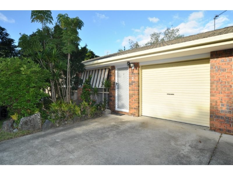 2/23 Coventry Court, Labrador QLD 4215