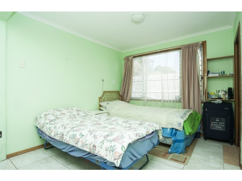 73 Worendo Street, Southport QLD 4215