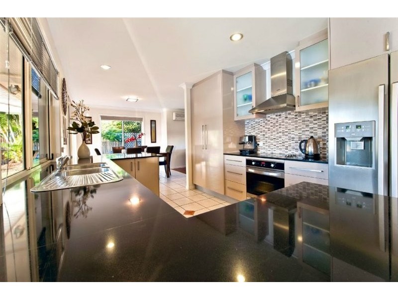 5 Lefroy Drive, Coombabah QLD 4216