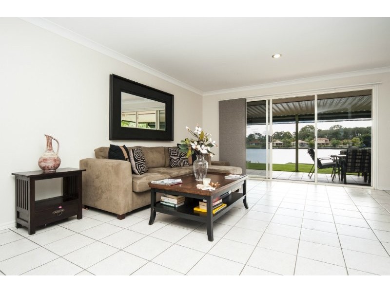 5 Lefroy Drive, Coombabah QLD 4216