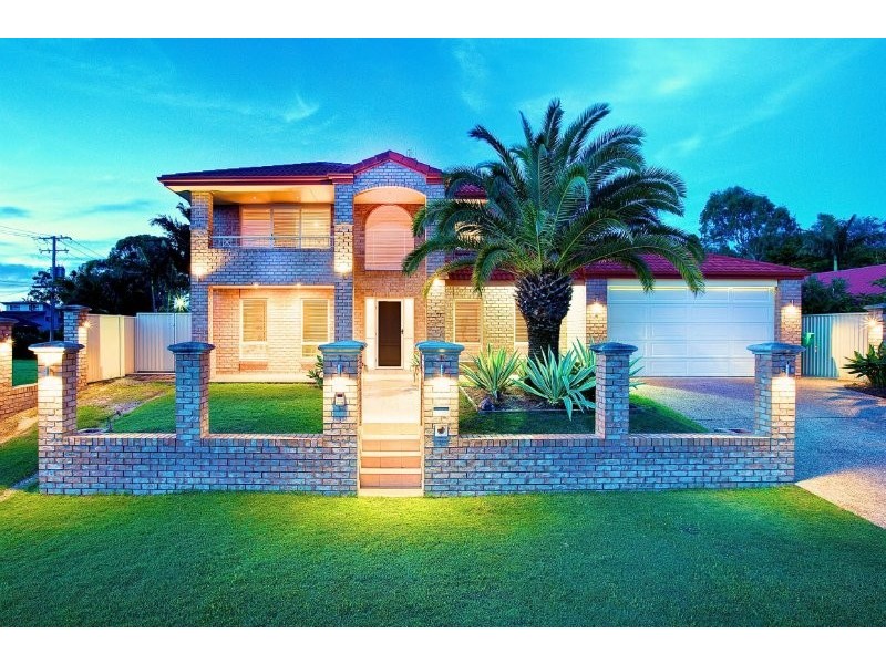 4 Pool Street, Hope Island QLD 4212