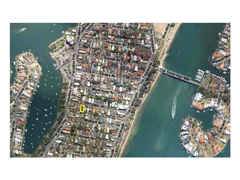 1/26 Eider Avenue, Paradise Point QLD 4216