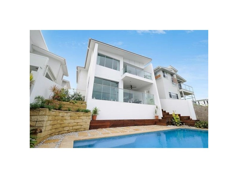 10 Quayside Drive, Helensvale QLD 4212