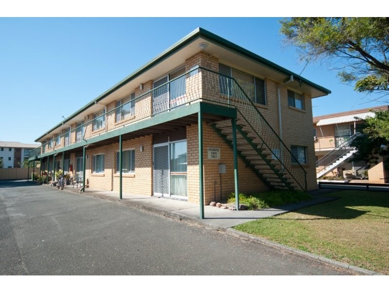 8/39 Middle Street, Labrador QLD 4215