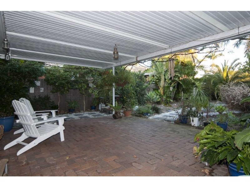 6 Sundown Drive, Paradise Point QLD 4216