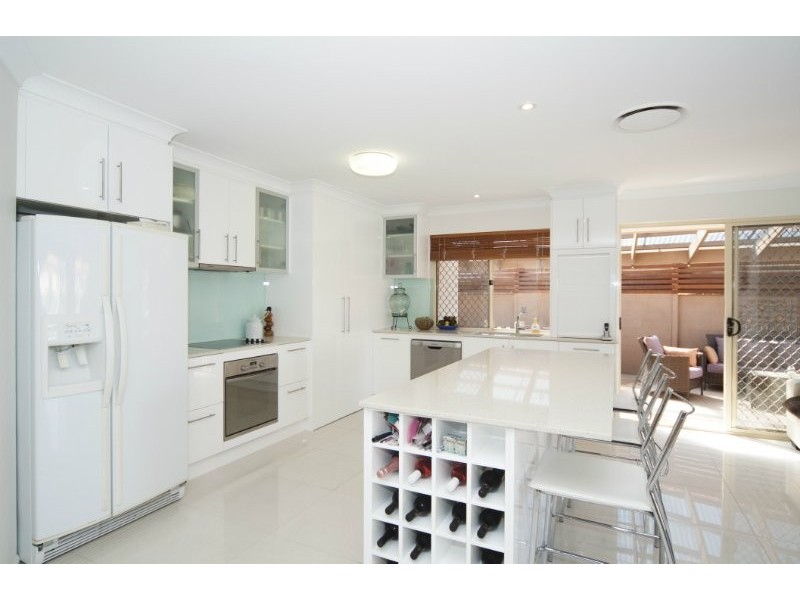 7 Chesterfield Place, Runaway Bay QLD 4216