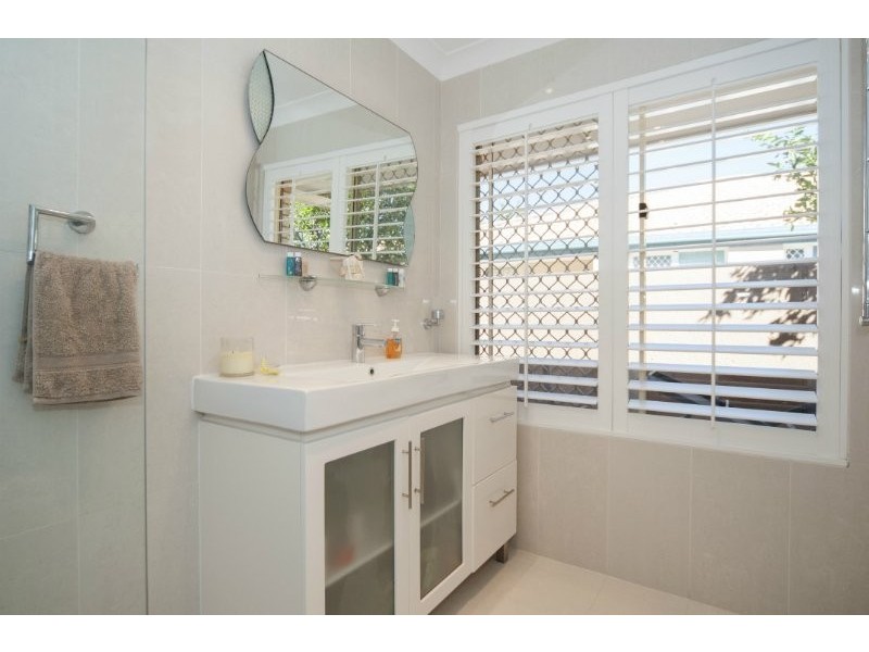 7 Chesterfield Place, Runaway Bay QLD 4216