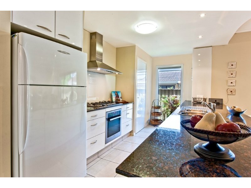 1/20 Rouen Avenue, Paradise Point QLD 4216