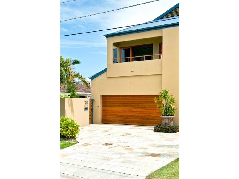 1/20 Rouen Avenue, Paradise Point QLD 4216
