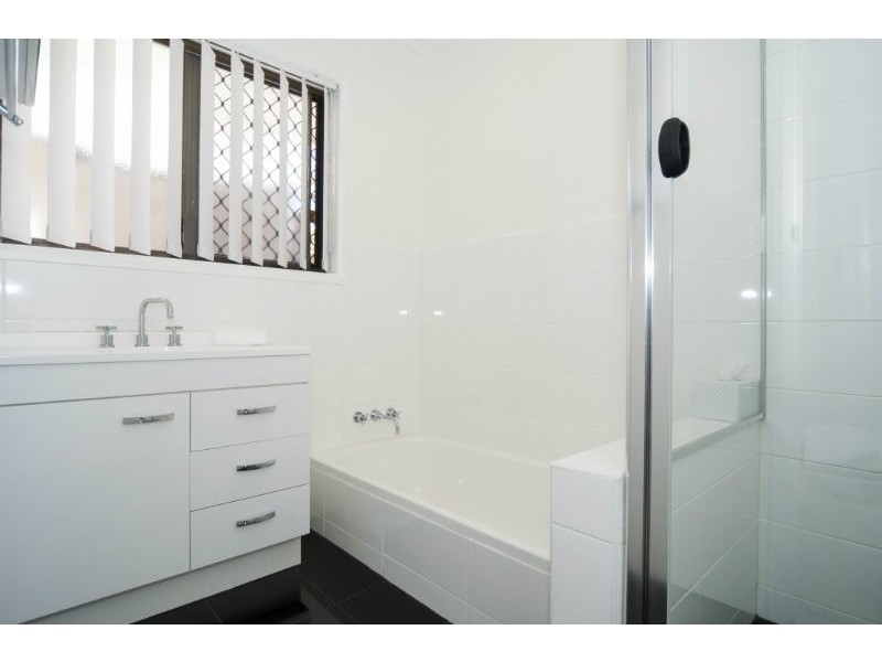 1/43 Paradise Parade, Paradise Point QLD 4216