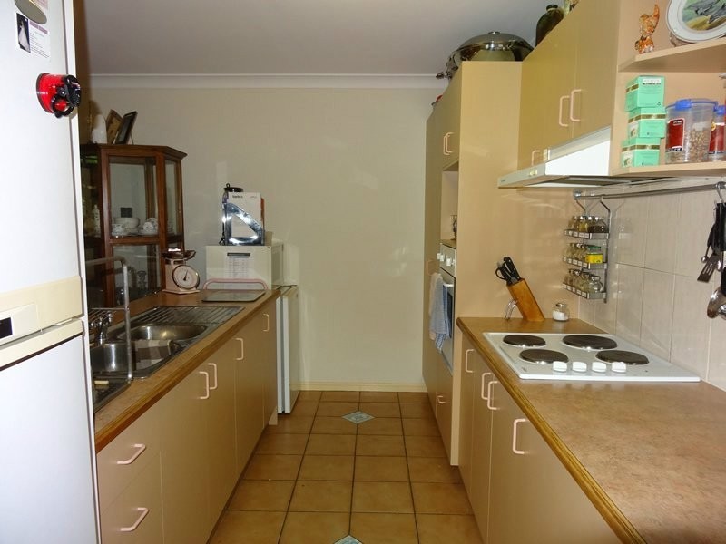 9/406 Pine Ridge Road, Coombabah QLD 4216