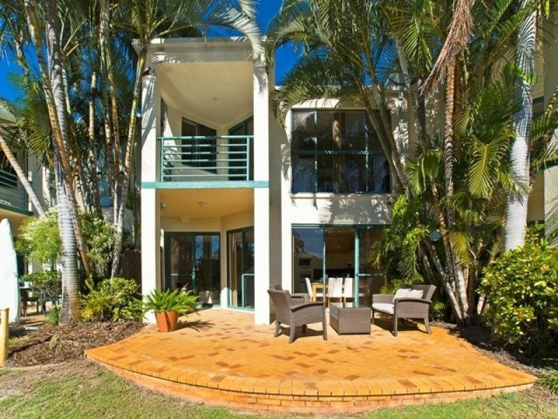 29/6 Lee Road, Runaway Bay QLD 4216