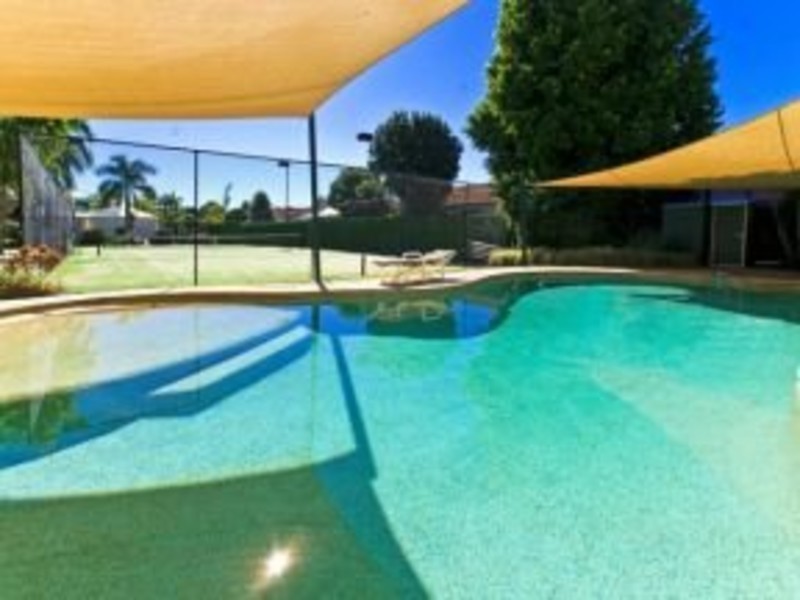 29/6 Lee Road, Runaway Bay QLD 4216