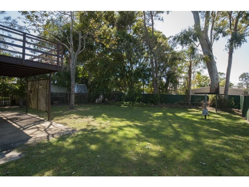 72 Crescent Avenue, Hope Island QLD 4212