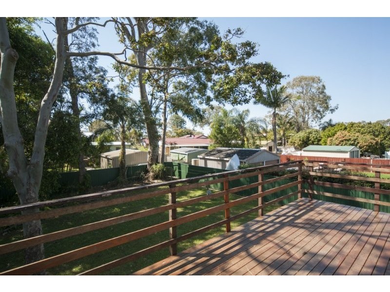 72 Crescent Avenue, Hope Island QLD 4212