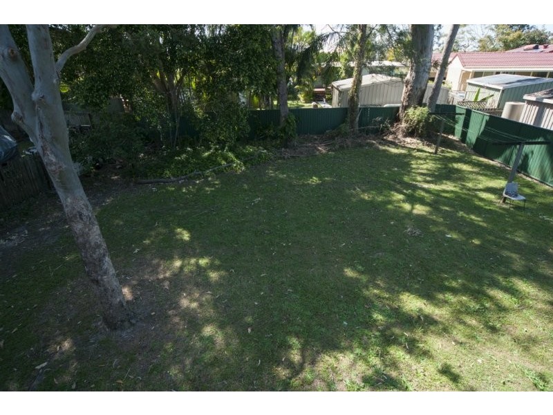 72 Crescent Avenue, Hope Island QLD 4212