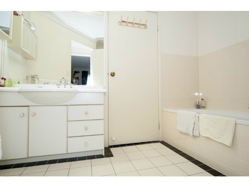 183/125 Hansford Road, Coombabah QLD 4216
