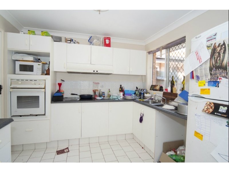 2/7 Clovelly Place, Labrador QLD 4215