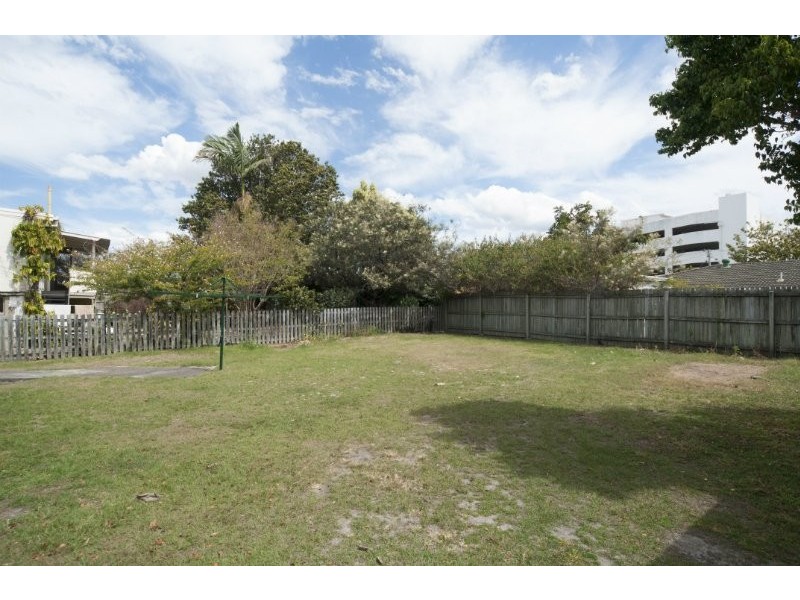 14 Matina Street, Biggera Waters QLD 4216