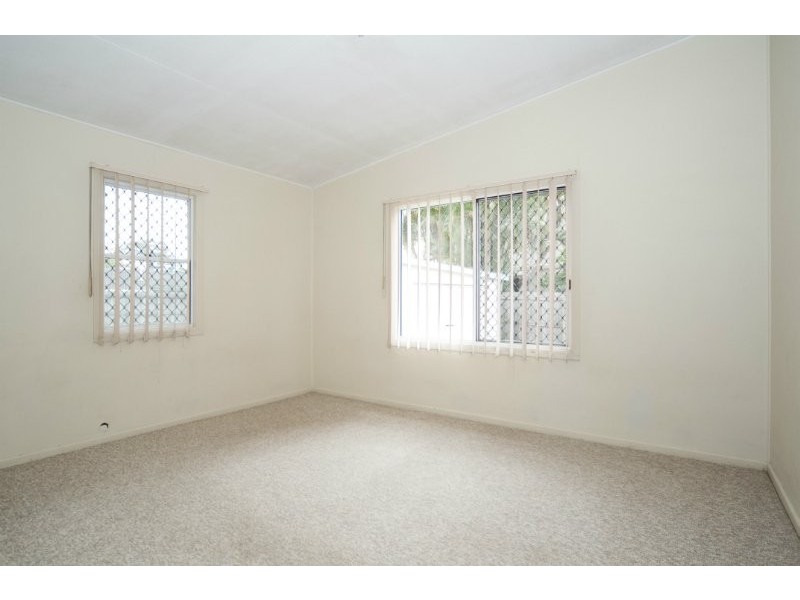 14 Matina Street, Biggera Waters QLD 4216