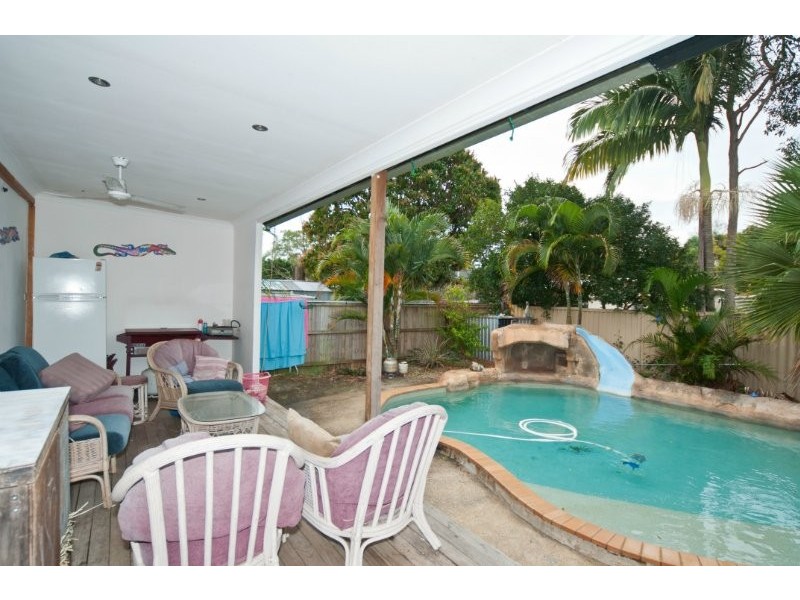 51 Iando Street, Coombabah QLD 4216