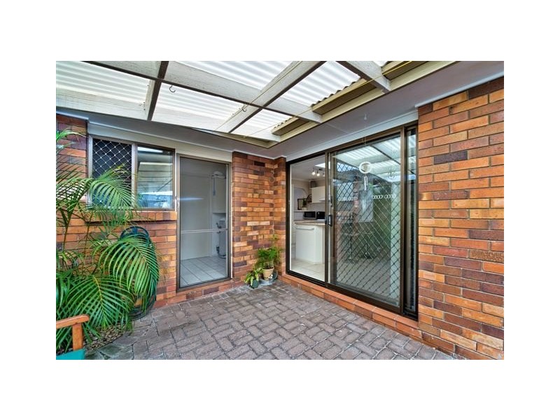 1/22 Maiala Close, Paradise Point QLD 4216