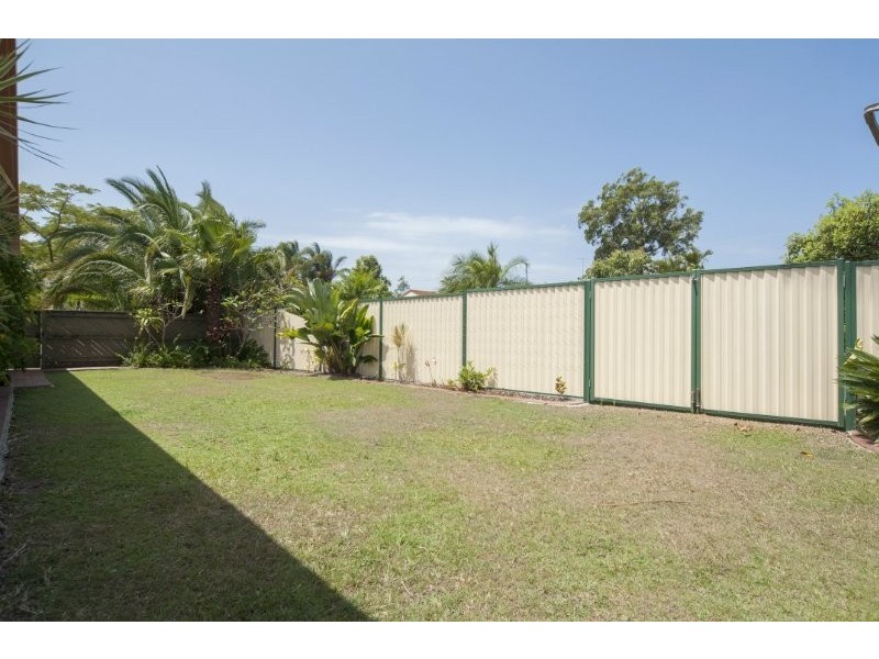 1/2 Sandra Court, Coombabah QLD 4216