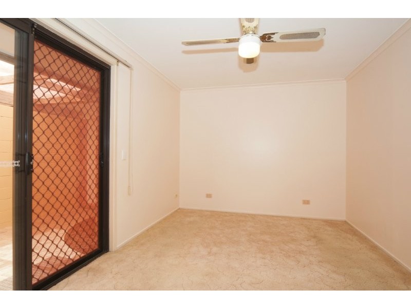 1/2 Sandra Court, Coombabah QLD 4216