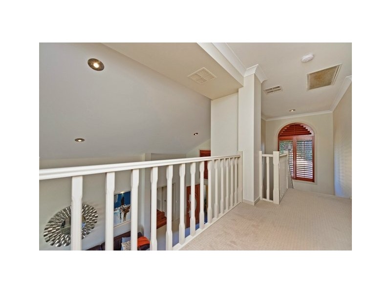 21 Oyster Cove, Helensvale QLD 4212