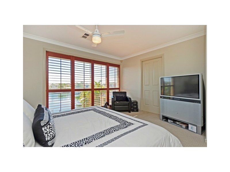 21 Oyster Cove, Helensvale QLD 4212