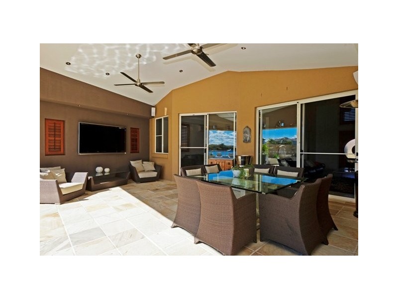 21 Oyster Cove, Helensvale QLD 4212