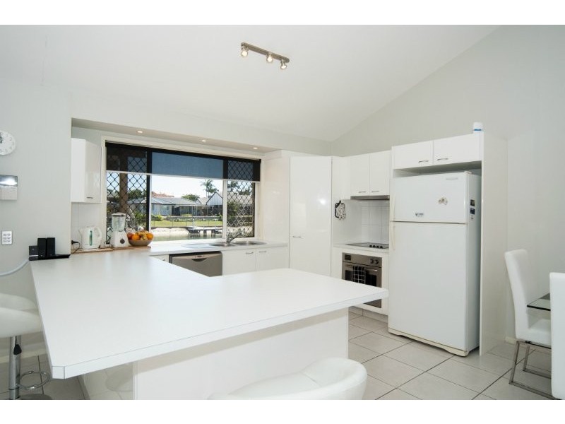 12 Marco Polo Place, Hollywell QLD 4216