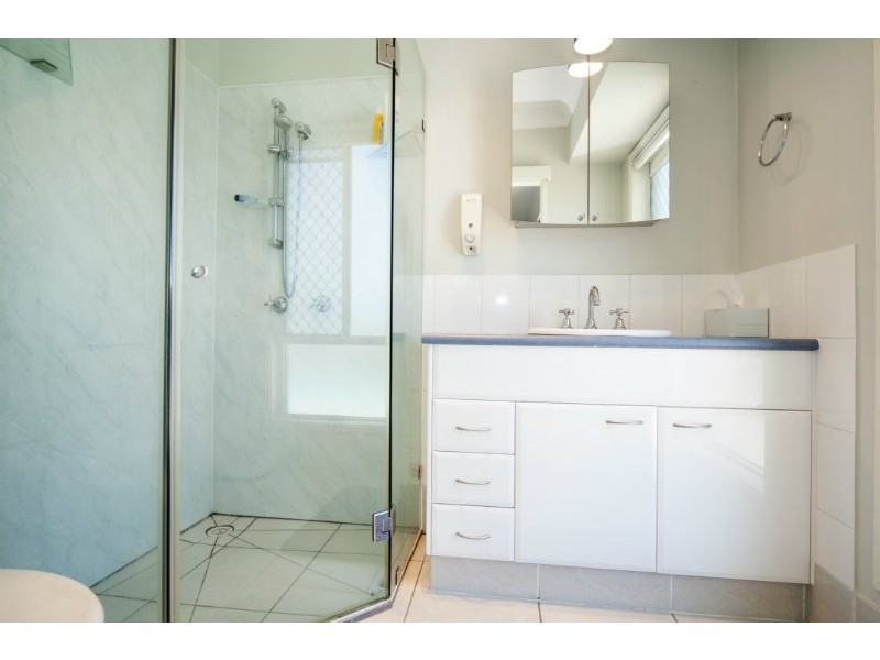 12 Marco Polo Place, Hollywell QLD 4216