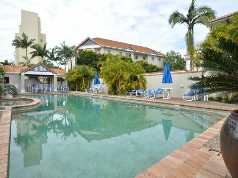1C/522 Marine Parade, Biggera Waters QLD 4216