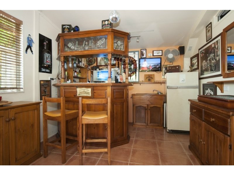 5 O’Grady Drive, Paradise Point QLD 4216