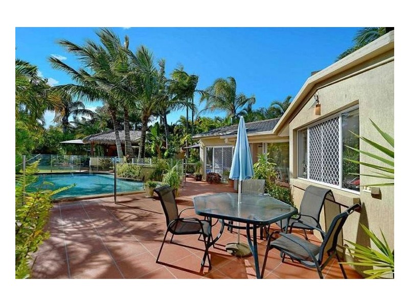 5 O’Grady Drive, Paradise Point QLD 4216