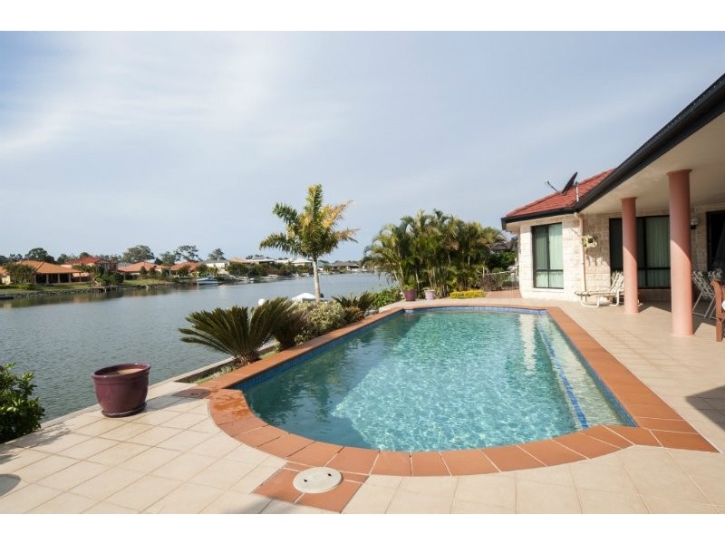 20 Eastpark Waters, Helensvale QLD 4212