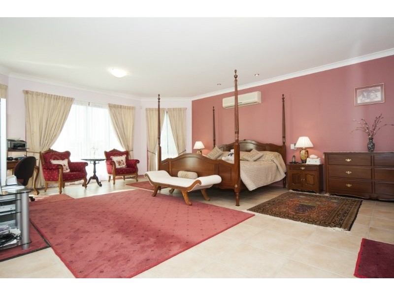 20 Eastpark Waters, Helensvale QLD 4212