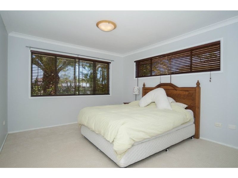 20 Matthew Flinders Drive, Hollywell QLD 4216