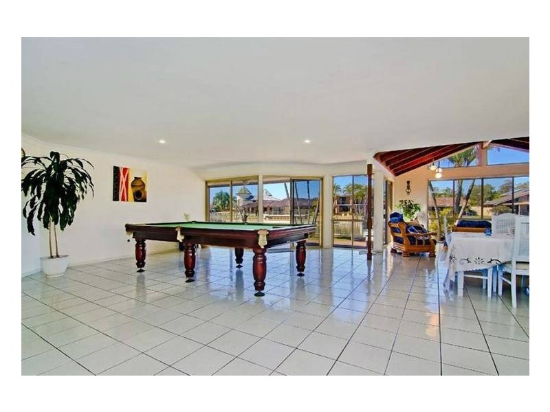 56 Walter Raleigh Cescent, Hollywell QLD 4216