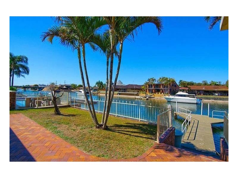 56 Walter Raleigh Cescent, Hollywell QLD 4216