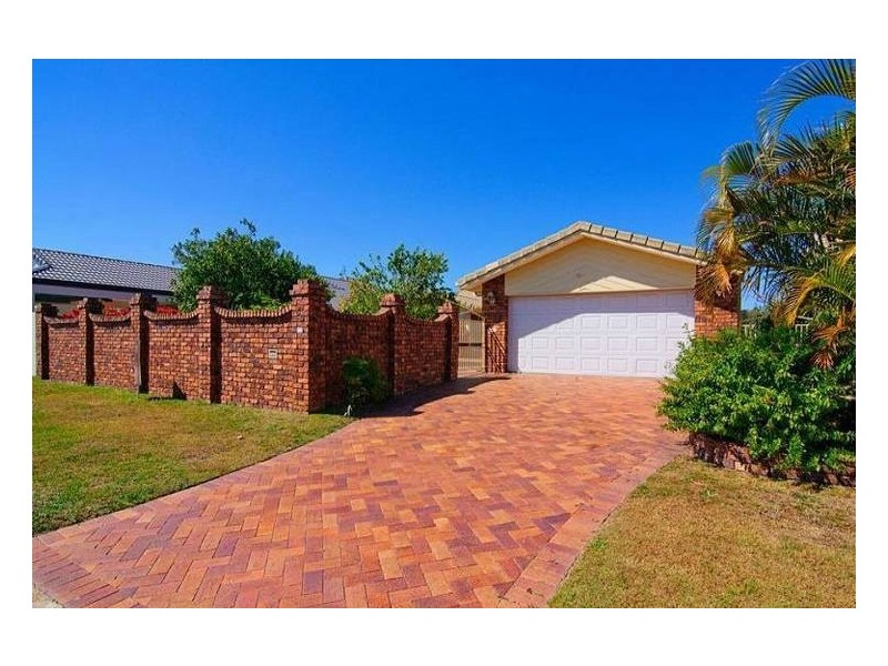 56 Walter Raleigh Cescent, Hollywell QLD 4216