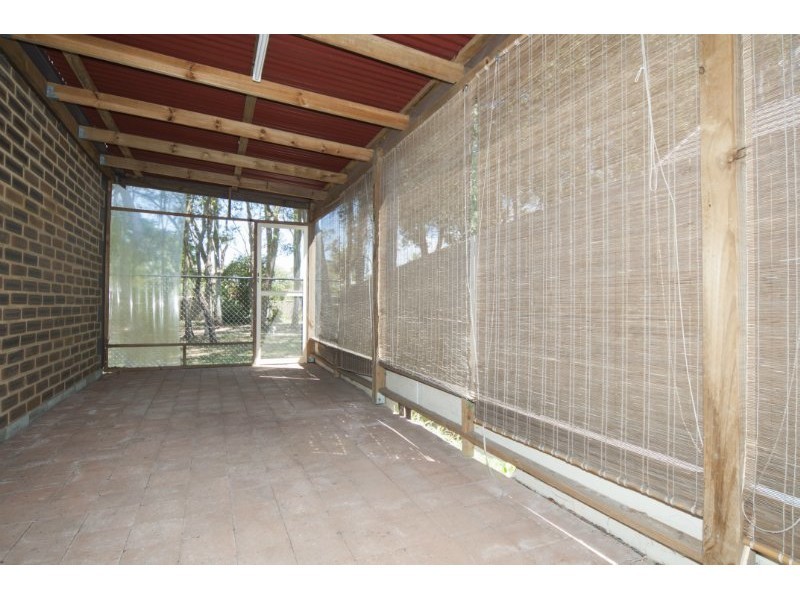 2/20 Eurimbula Court, Paradise Point QLD 4216