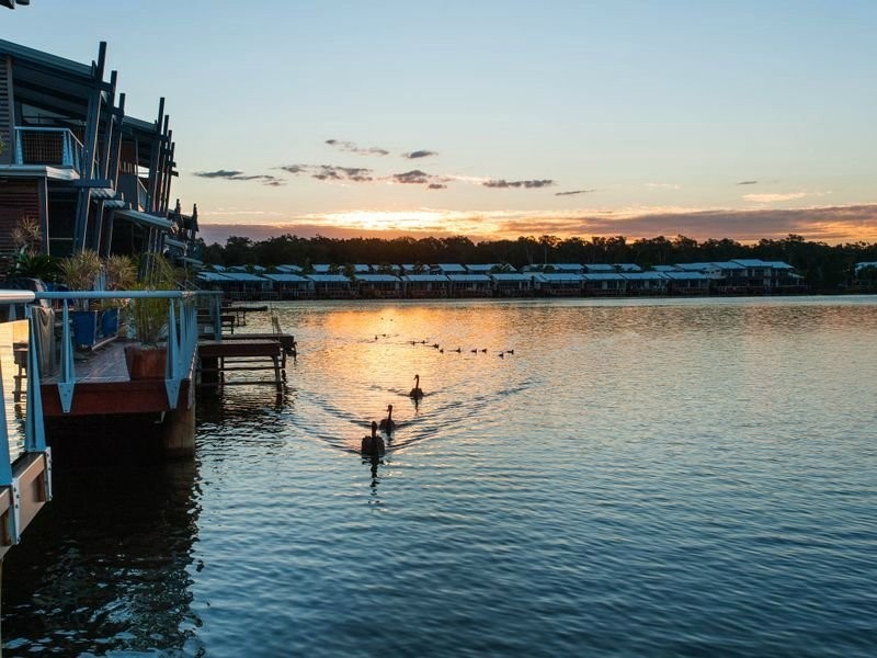 4/181 Lae Drive, Coombabah QLD 4216