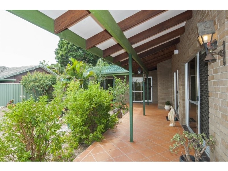 93 Oxley  Drive, Paradise Point QLD 4216