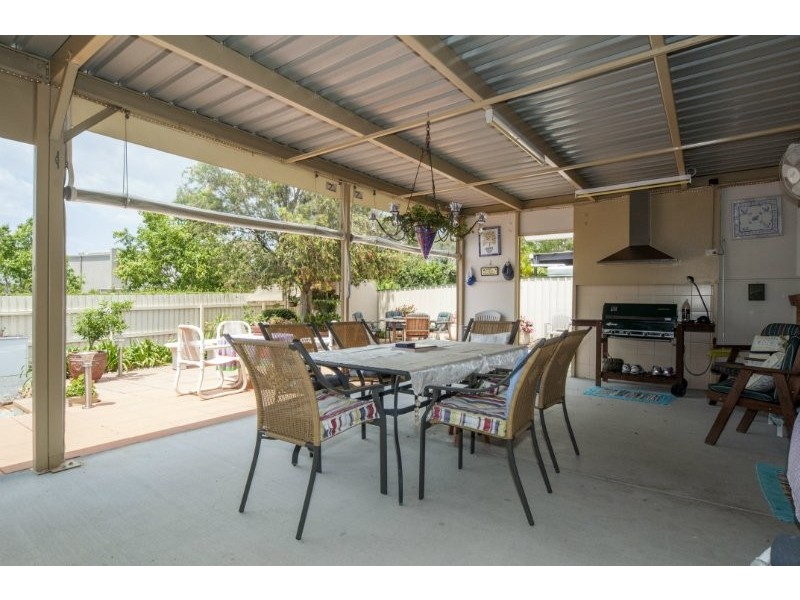 2/555 Pine Ridge Road, Biggera Waters QLD 4216