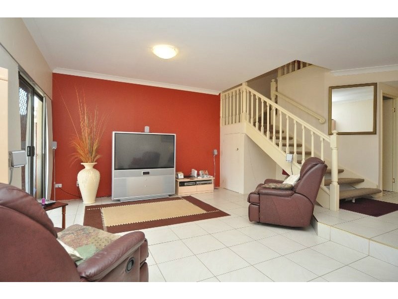 28/81 Boykambil Esplanade, Hope Island QLD 4212