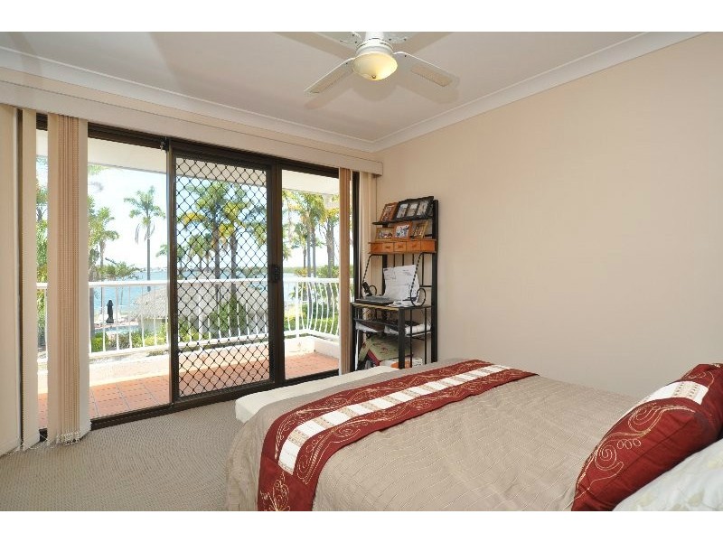 28/81 Boykambil Esplanade, Hope Island QLD 4212